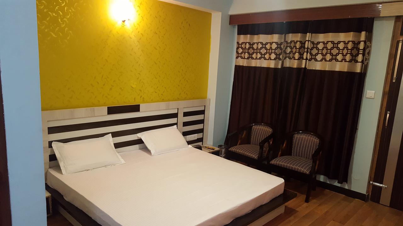 The Shyam Regency Hotel Nārkanda Esterno foto